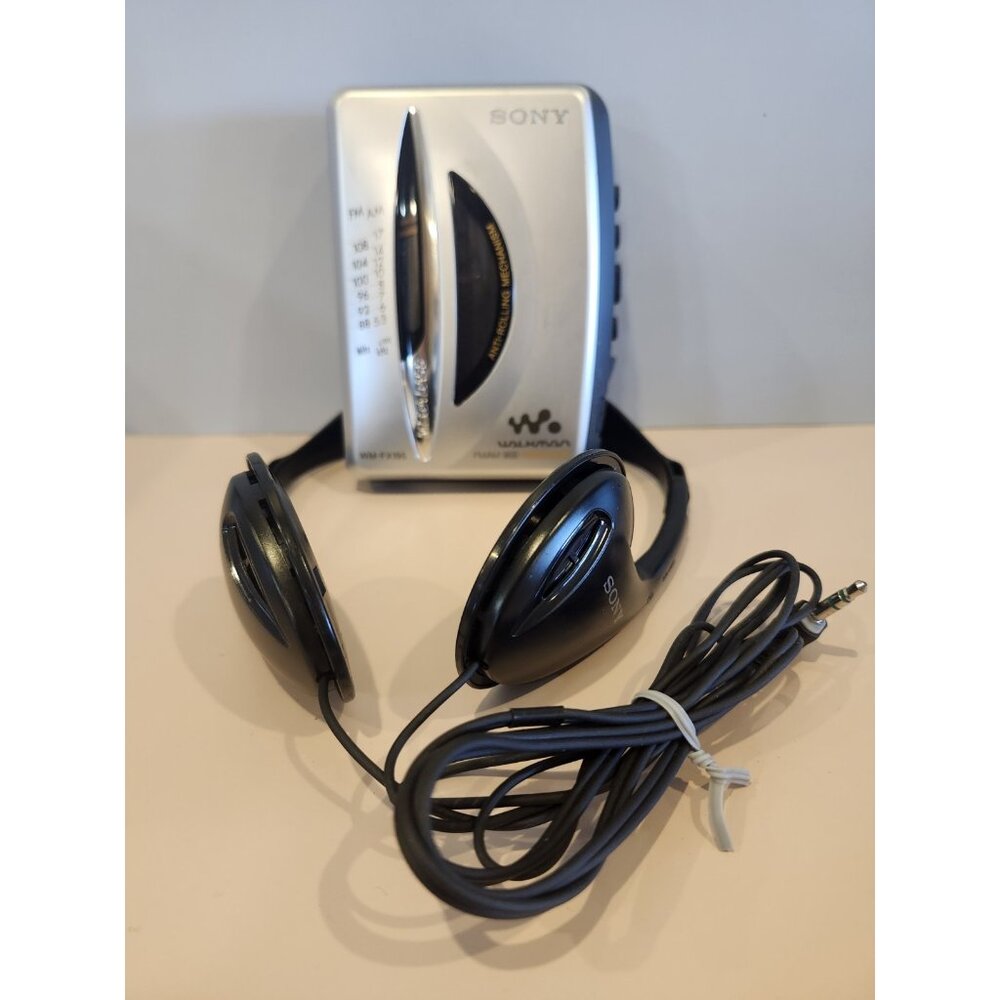 Nice~Vtg~Sony Walkman~WM-FX195~MegaBass~AM/FM Radio~Cassette Tape Player~Tested